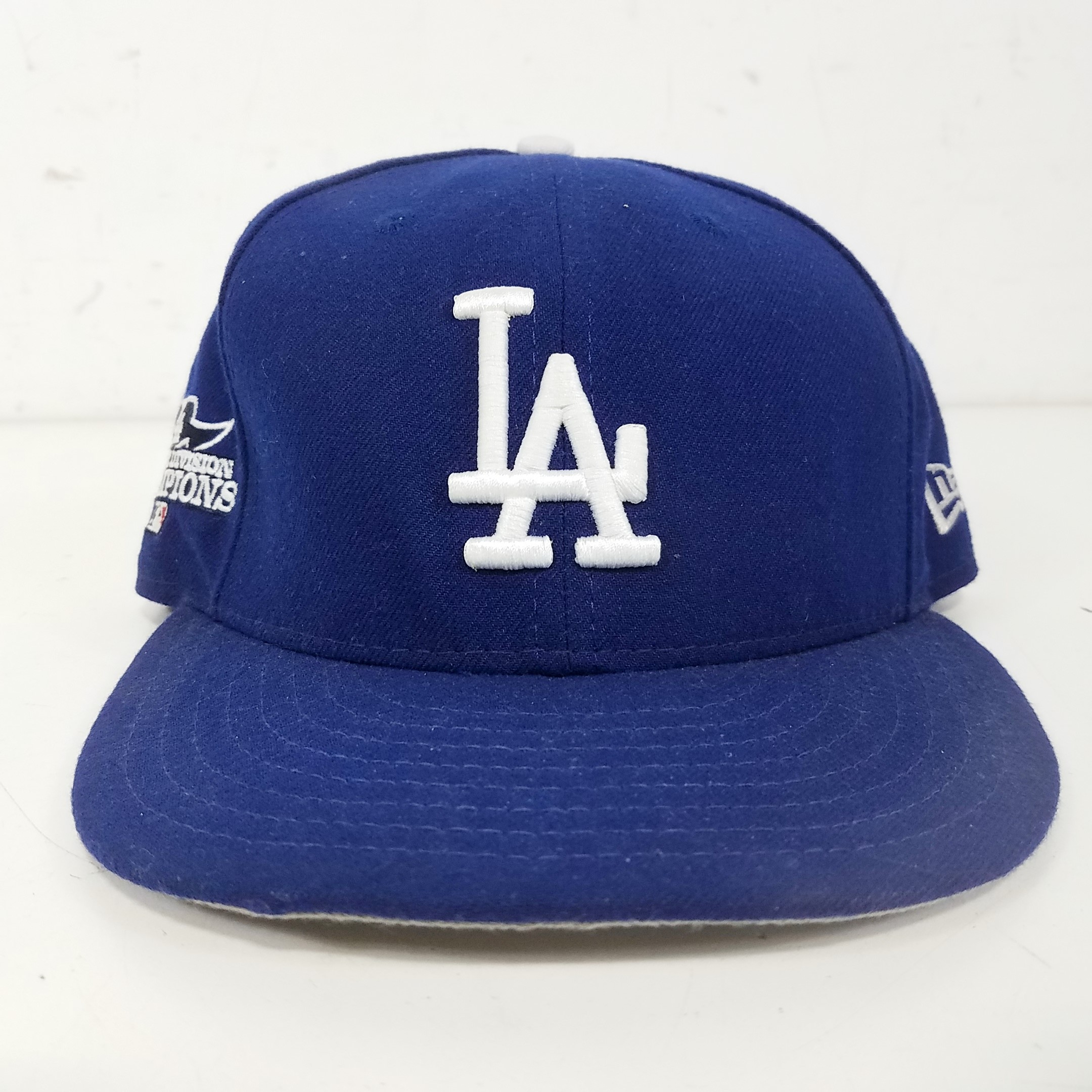 Buy the New Era 59FIFTY Dodger LA Hat